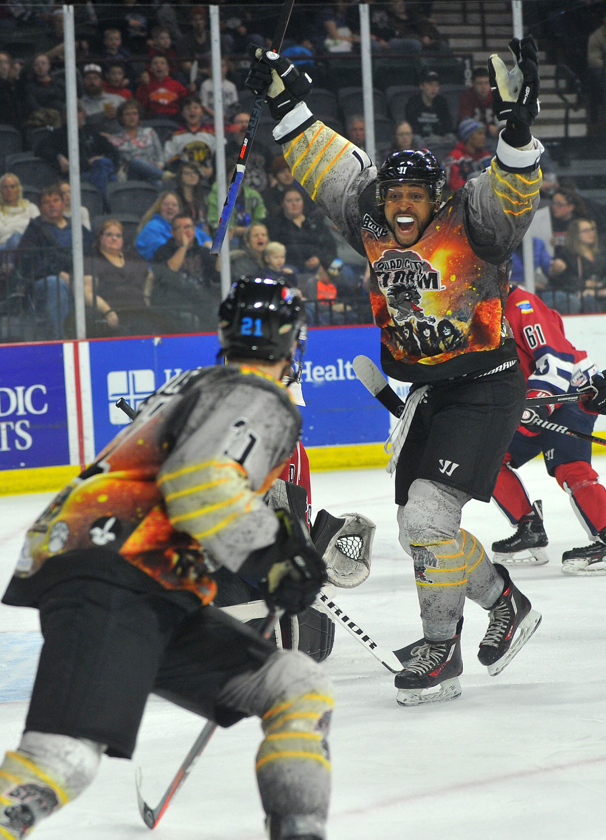 Quad City Storm hosting the Evansville Thunderbolts